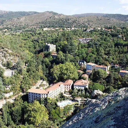 Ferienhaus Le Grand Cedre Pyrenees Orientales 66500 Campome